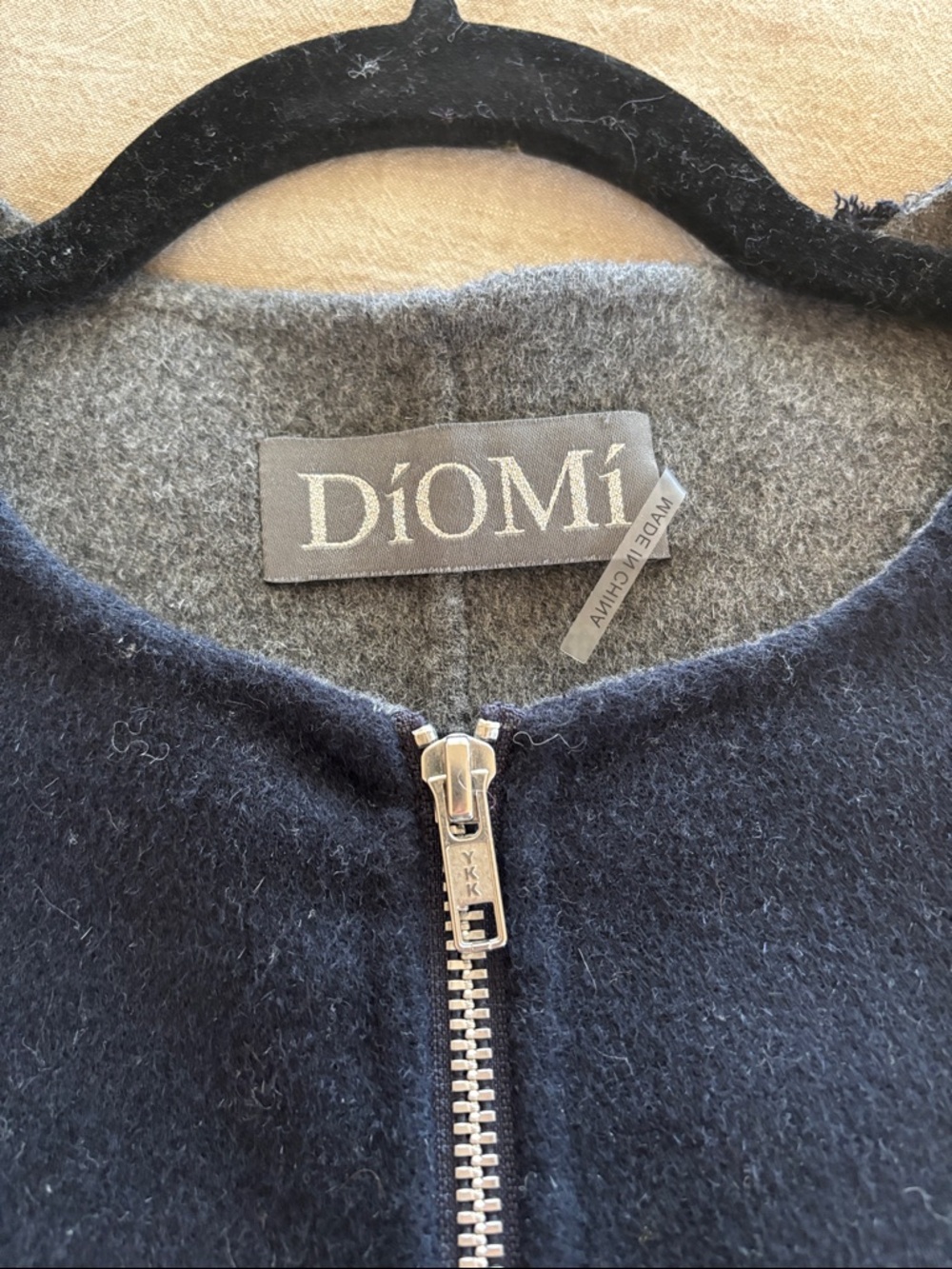 Diomi Navy Vest with Fur Pockets - Picture 2 of 9